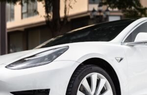 Greve da Tesla termina na Suécia após quase três anos