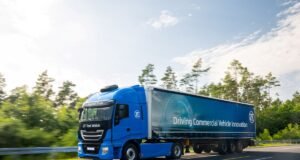 ZF amplia caminhos para reduzir emissões de veículos comerciais