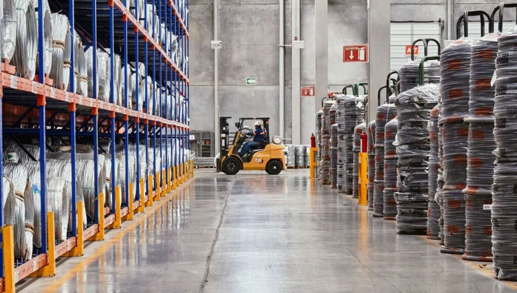 Centro logístico aproxima fornecedores das fábricas mexicanas - Pexels