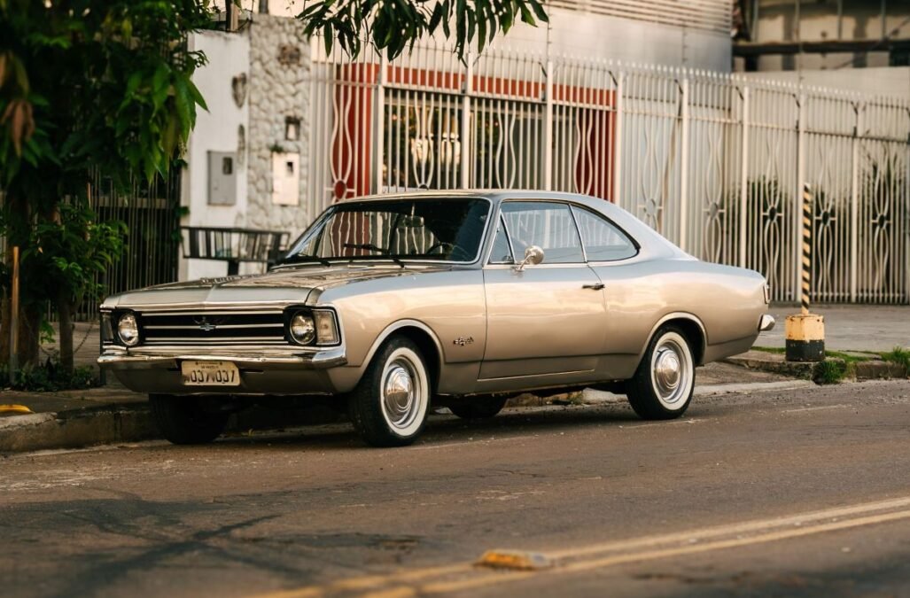 Chevrolet Opala em evento