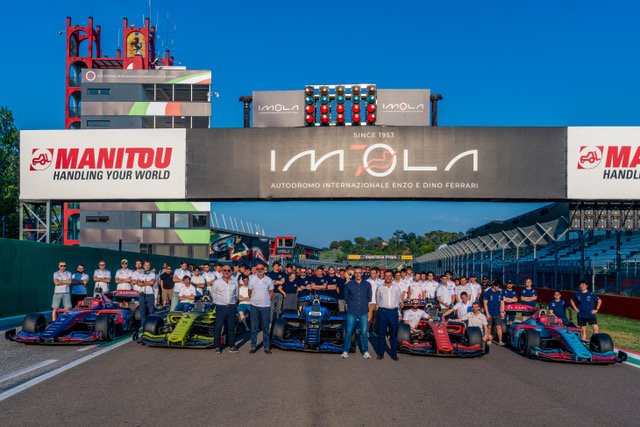 Carros autônomos em corrida