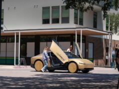 EUA analisam certificação de veículo sem volante e pedais
