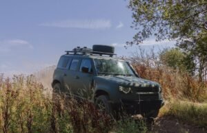 Defender retorna à estratégia militar da Jaguar Land Rover