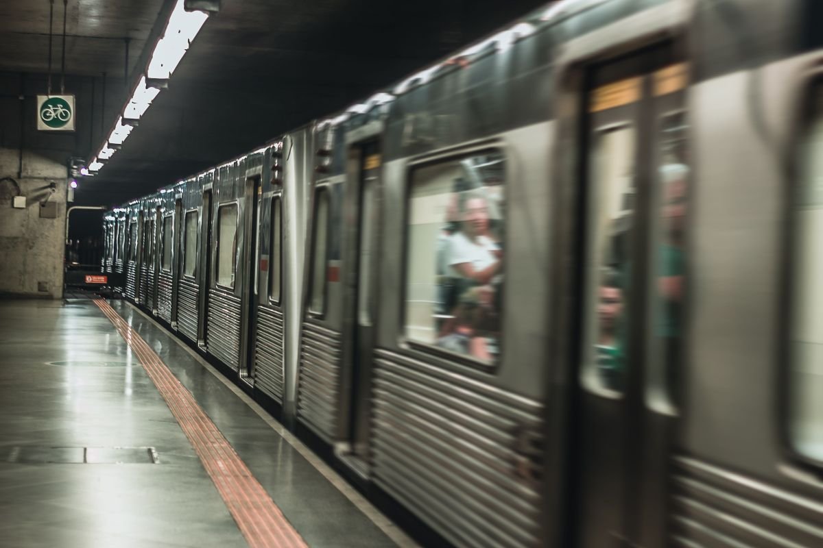 Deslocamentos diários em capitais brasileiras