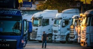 Indústria brasileira busca saída para queda dos veículos pesados