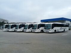 Iveco Bus 17-280 amplia presença em operação de fretamento