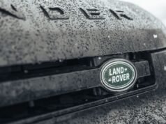 JLR prepara corte de quatro mil cargos administrativos