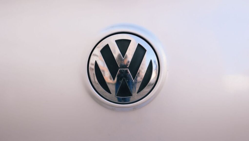Jornada de trabalho entra no debate industrial da Volkswagen - Pexels