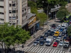 Juros e menor demanda reduzem ritmo dos preços dos carros usados