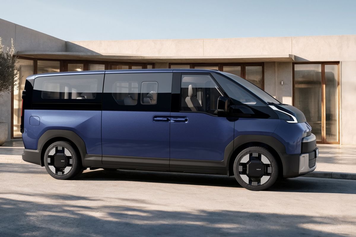 Kia PV7