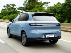 Leapmotor amplia linha REEV com o B10 Ultra-Híbrido 2027