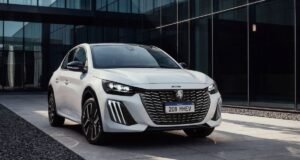 Linha 2027 amplia diferenças entre versões do Peugeot 208