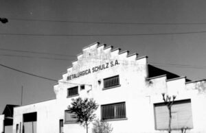 Parceria explica 70 anos da indústria de caminhões no Brasil