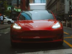 Tesla recupera participação enquanto mercado elétrico dos EUA recua