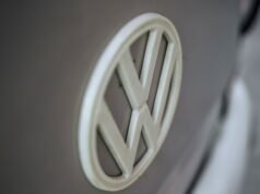 Volkswagen reavalia futuro de quatro fábricas na Alemanha