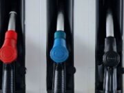 Diesel próximo do recorde pressiona transporte e indústria britânica