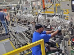 Ford cria rede para aproximar fornecedores e linhas de produção