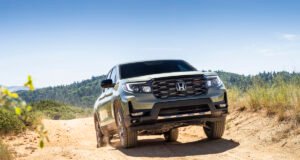 Honda Ridgeline usa estrutura de SUV para cumprir papel de picape