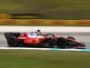Leclerc lidera TL2 da F1 com degradação de pneus em Sepang