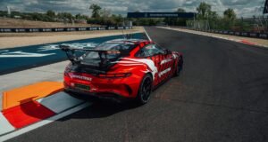 Pirelli cria P Zero R para novo Safety Car da Fórmula 1