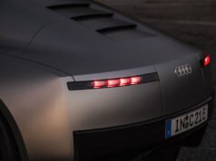 Por que Audi é a tradução de um sobrenome para o latim