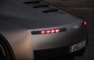Por que Audi é a tradução de um sobrenome para o latim