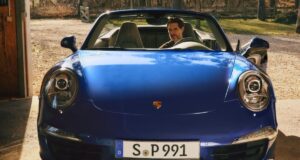 Porsche atualiza multimídia de mais de 300 mil veículos