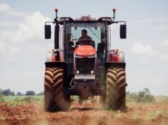 Transmissão CVT reduz consumo de tratores em mais de 30%