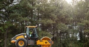 Volvo CE lança compactador SD120 para diferentes tipos de solo