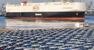 Coluna “Fernando Calmon”: Acordo Europa e China sobre invasão de carros indica caminho para o Brasil